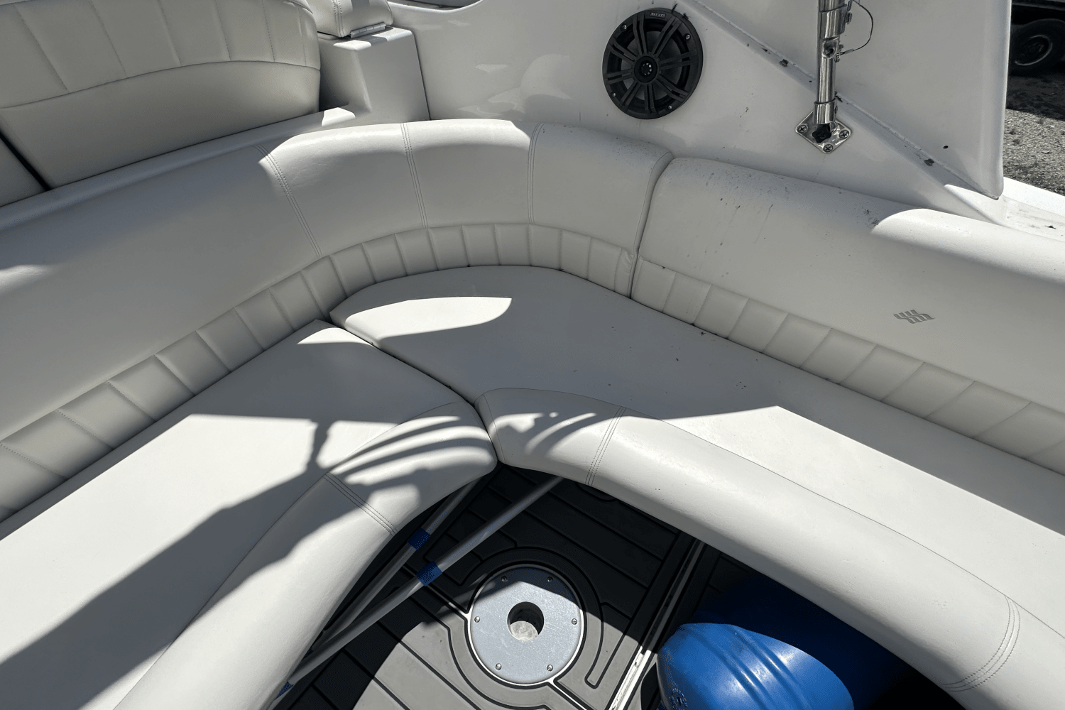 Slide: The Image of Four Winns 348 VISTA 2003 - 8