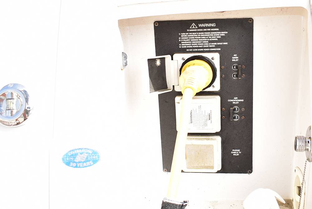 Slide: The Image of Four Winns 348 Vista 2006 - 15260249
