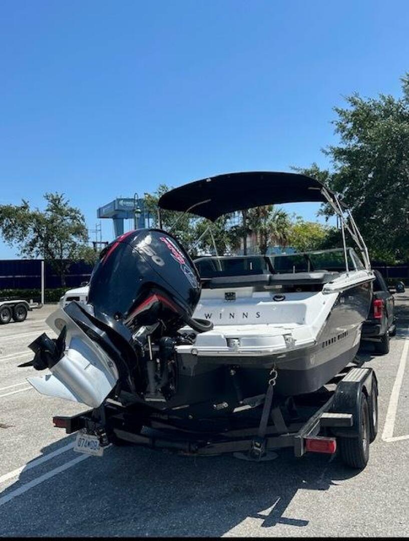 Slide: The Image of Four Winns H2 2021 - 5534532