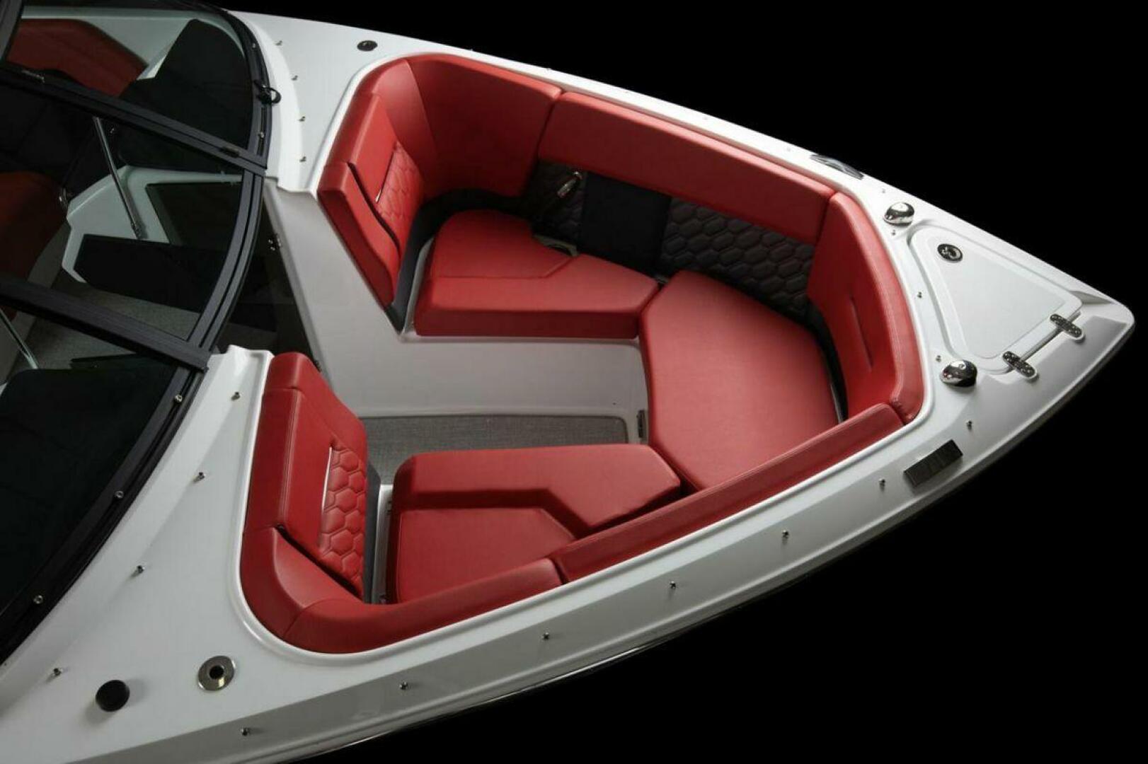 Slide: The Image of Four Winns H2 2026 - 5399318