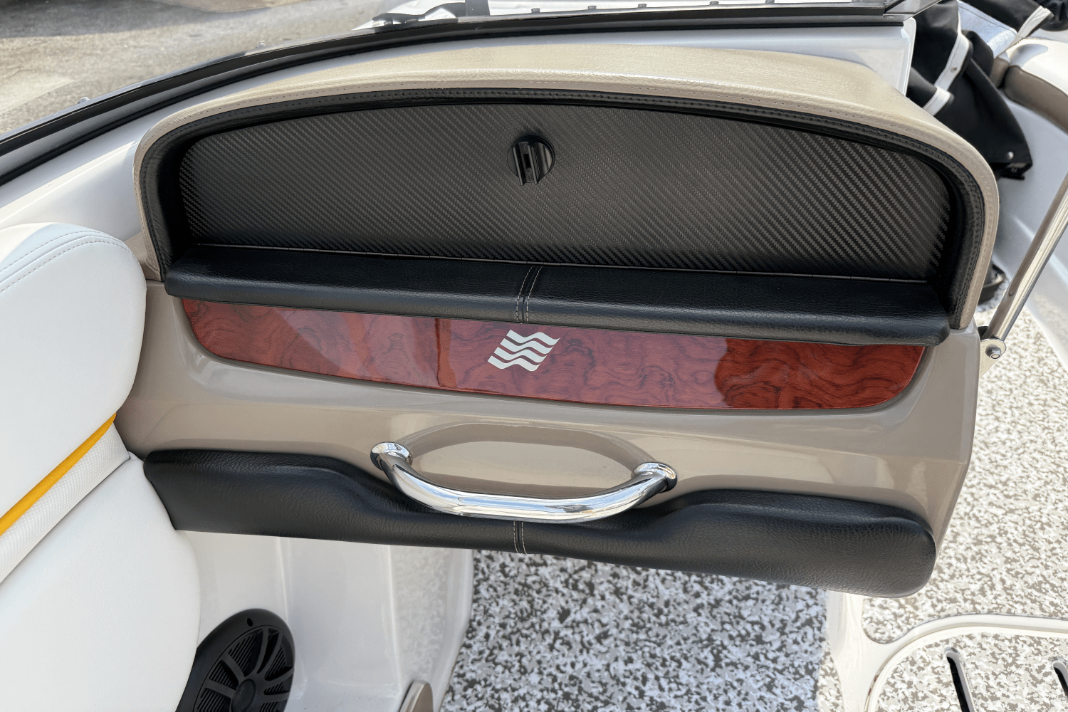 Slide: The Image of Four Winns H200 2008 - 8