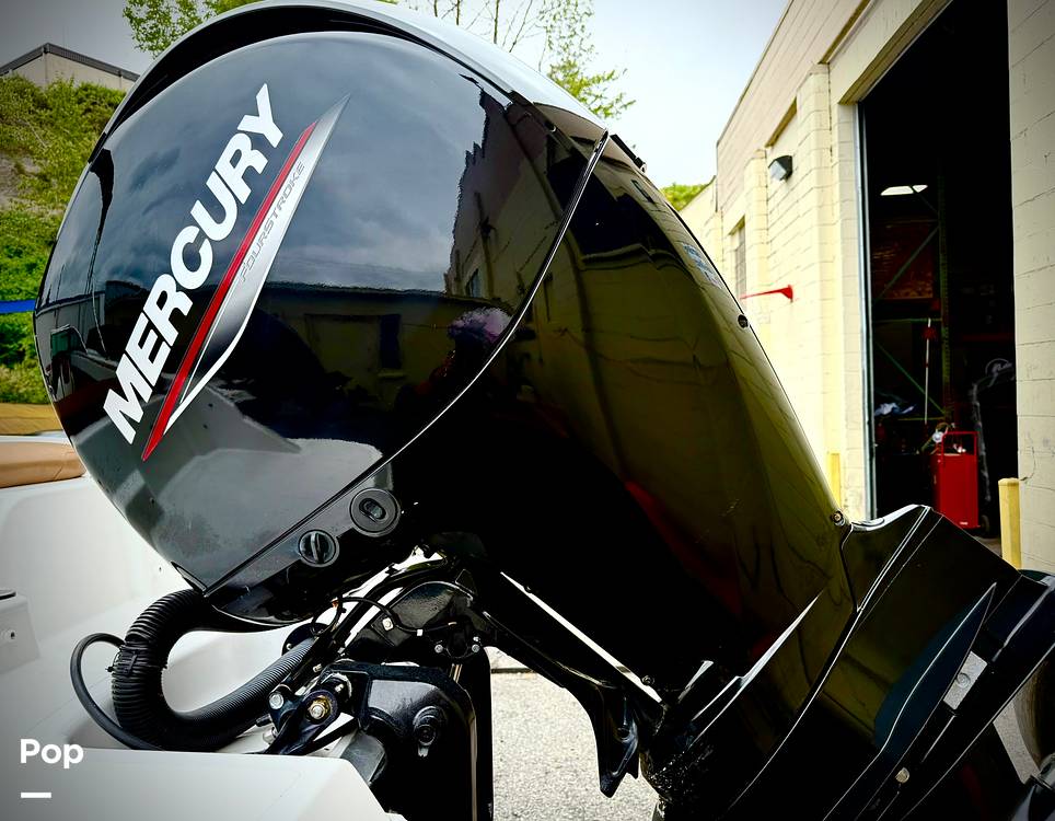 Slide: The Image of Four Winns HD2 2021 - 15631396