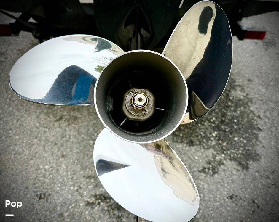 Slide: The Image of Four Winns HD2 2021 - 15631402