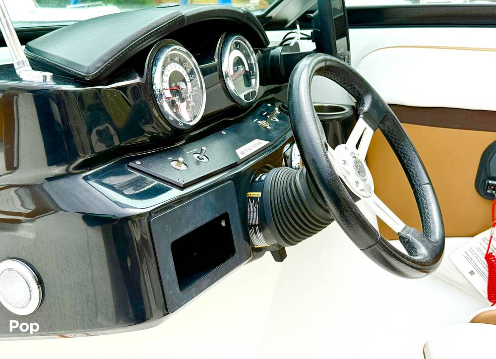 Slide: The Image of Four Winns HD2 2021 - 15631456