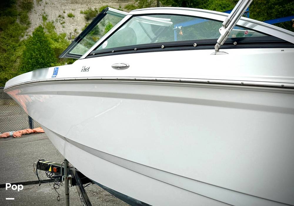 Slide: The Image of Trailer Not Included - 15631482