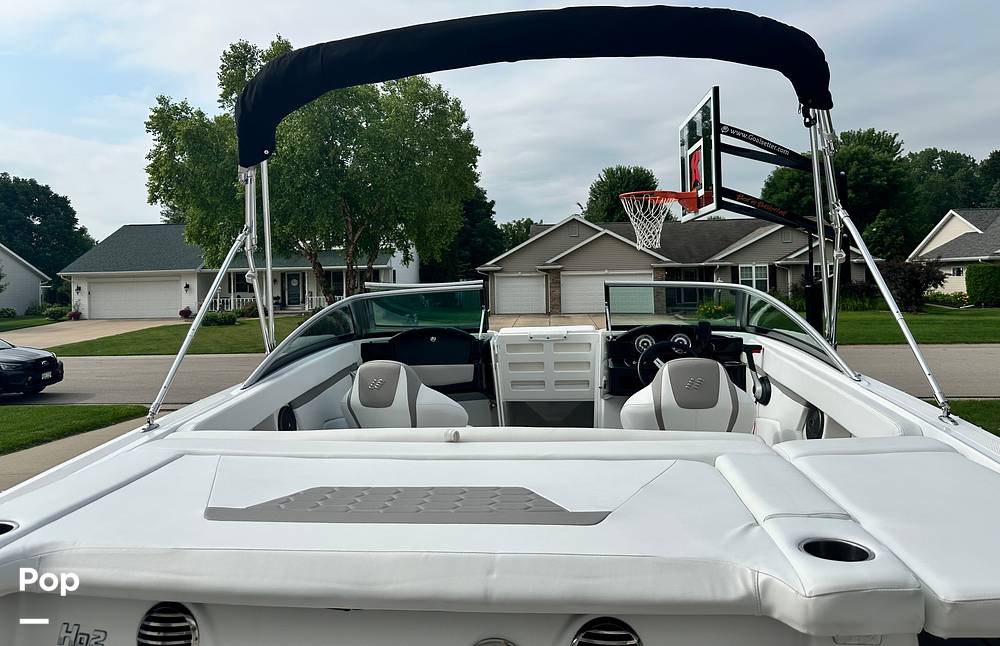 Slide: The Image of Four Winns HD2 2022 - 15639326