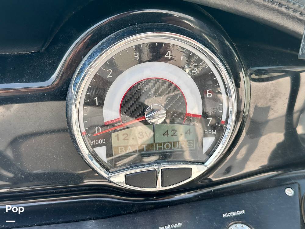 Slide: The Image of Four Winns HD2 2022 - 15639348