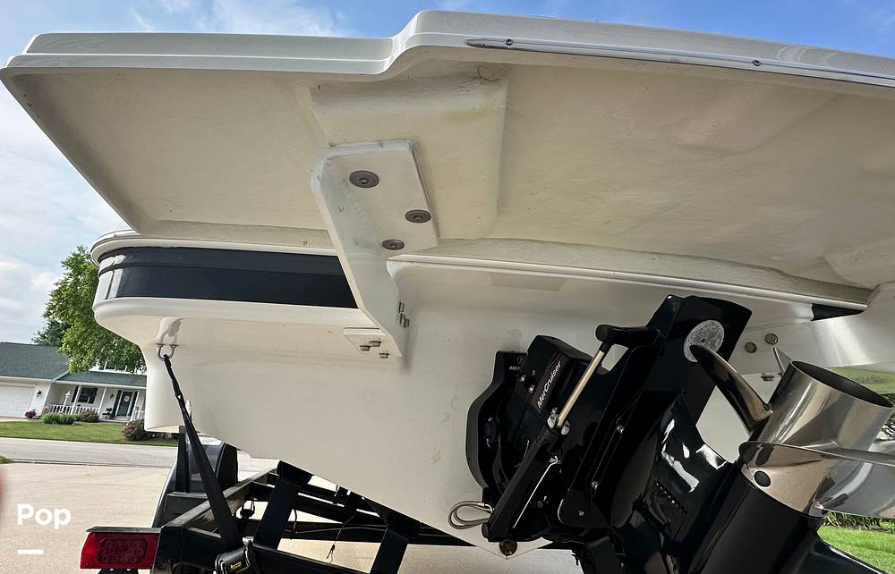 Slide: The Image of Four Winns HD2 2022 - 15639531