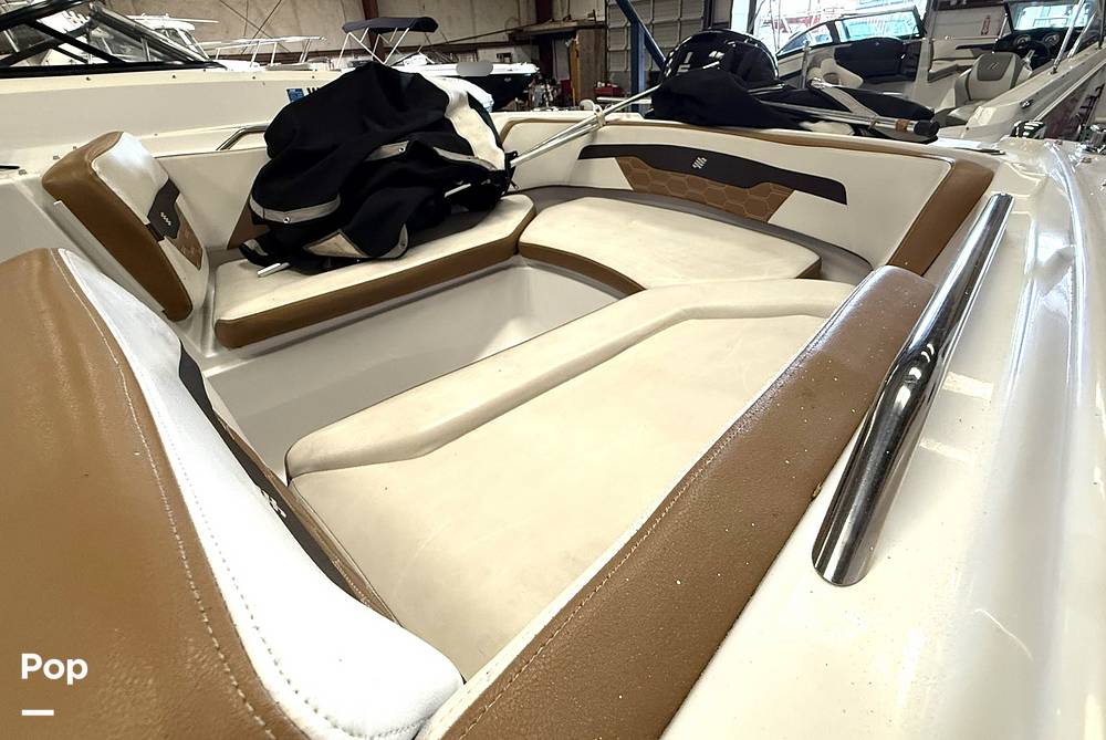 Slide: The Image of Four Winns HD200 OB 2020 - 15812861