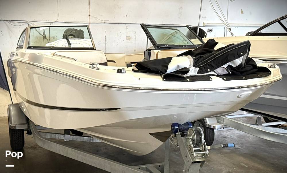 Slide: The Image of Four Winns HD200 OB 2020 - 15812862