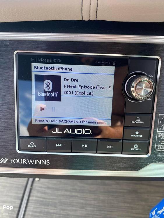 Slide: The Image of Four Winns HD3 2021 - 12000349