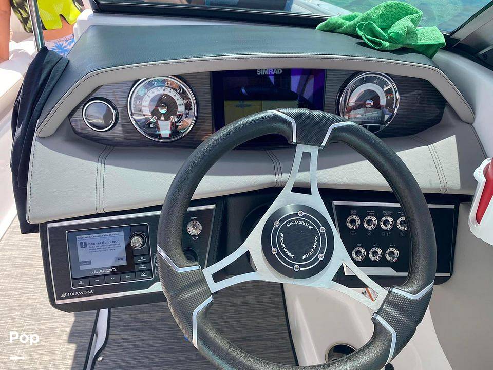 Slide: The Image of Four Winns HD3 2021 - 12000350