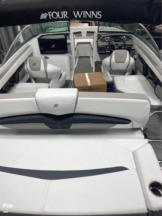 Slide: The Image of Four Winns HD3 2021 - 12000359