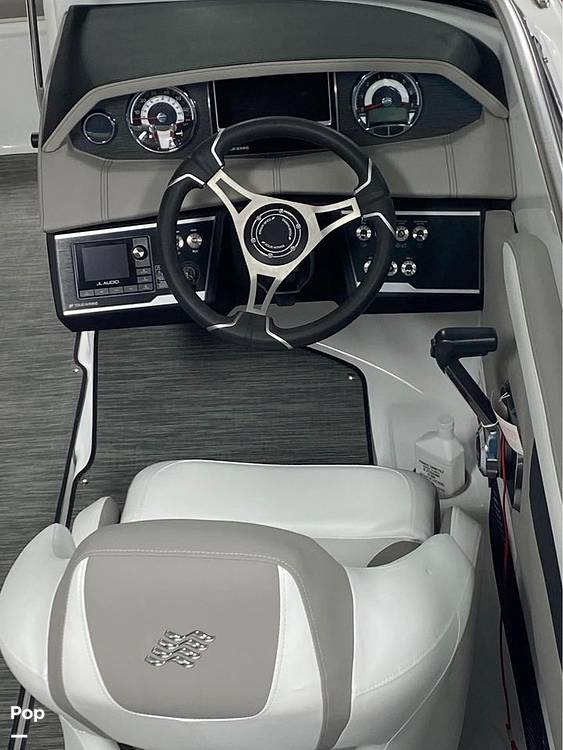 Slide: The Image of Four Winns HD3 2021 - 12000360