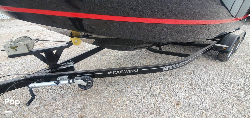 Slide: The Image of Four Winns HD3 2021 - 12091958