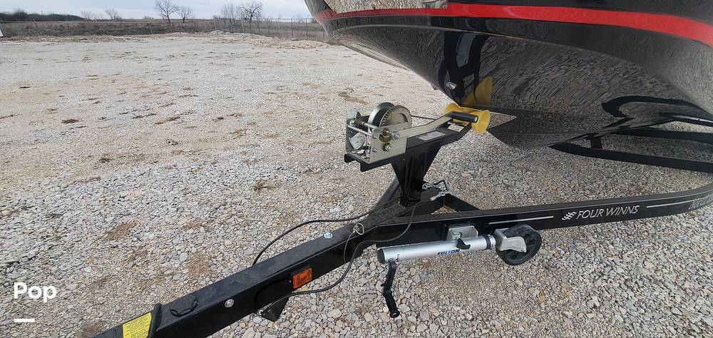 Slide: The Image of Four Winns HD3 2021 - 12091960