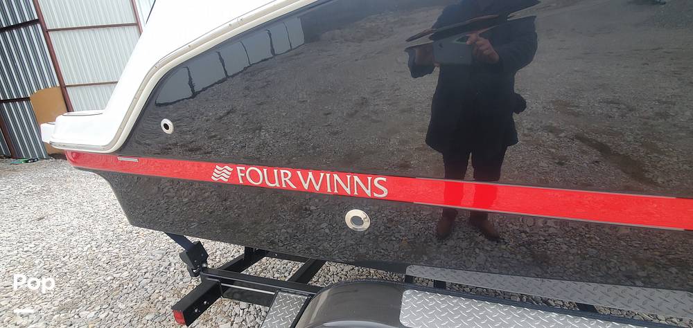 Slide: The Image of Four Winns HD3 2021 - 12091966