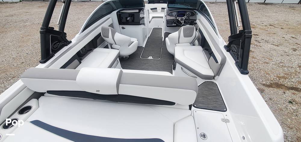 Slide: The Image of Four Winns HD3 2021 - 12091978