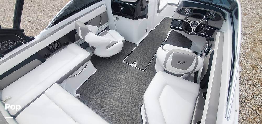 Slide: The Image of Four Winns HD3 2021 - 12091985