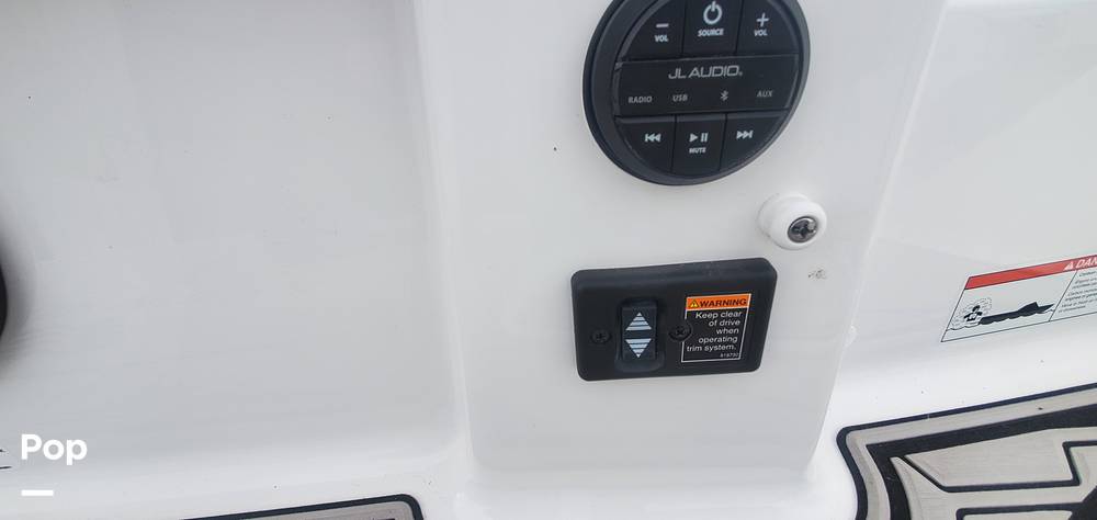 Slide: The Image of Four Winns HD3 2021 - 12092043