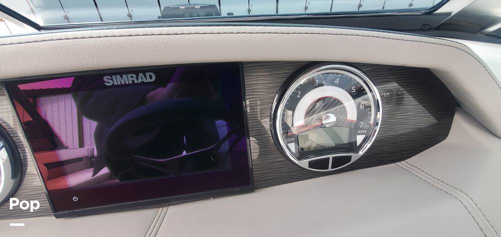 Slide: The Image of Four Winns HD3 2021 - 12092355