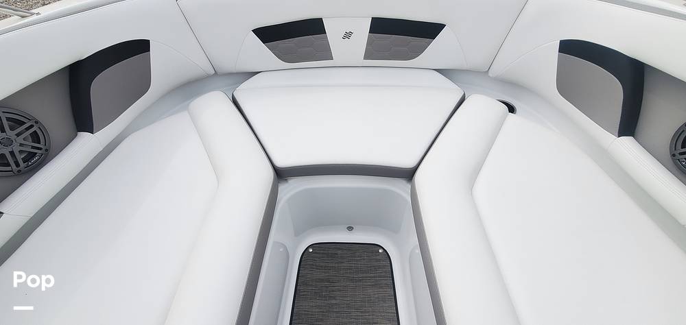 Slide: The Image of Four Winns HD3 2021 - 12092367