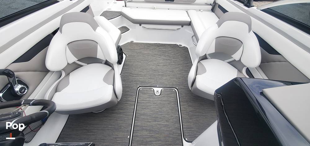 Slide: The Image of Four Winns HD3 2021 - 12092373