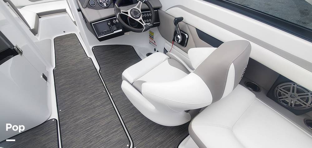 Slide: The Image of Four Winns HD3 2021 - 12092378