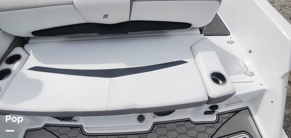 Slide: The Image of Four Winns HD3 2021 - 12092621