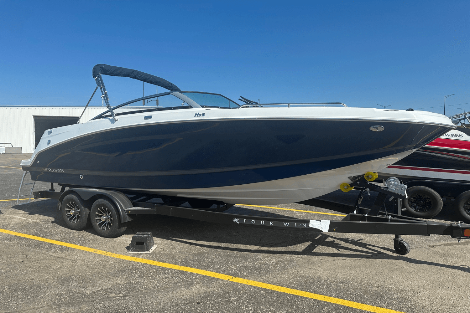 The Image of Four Winns HD5 2025 - undefined