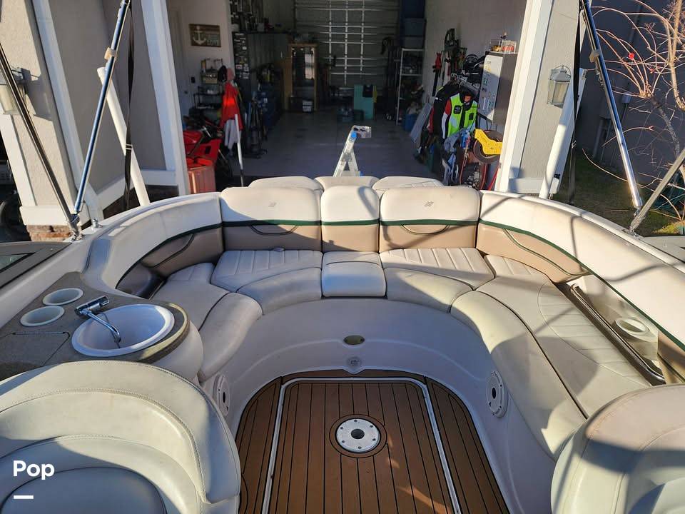 Slide: The Image of Bow Seating - 15423092