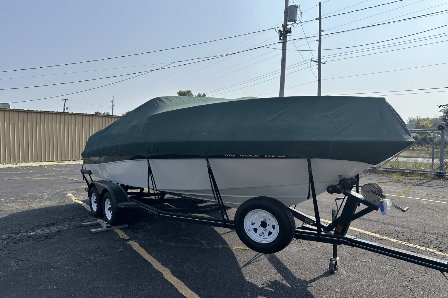 Slide: The Image of Four Winns SUNDOWNER 225 1999 - 4