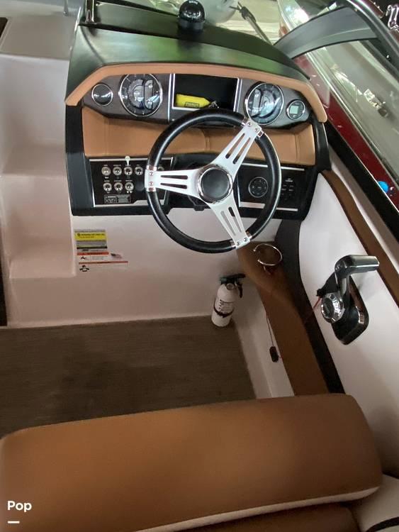 Slide: The Image of 2018 Four Winns Vista 255 for sale in Lake George, NY - 9