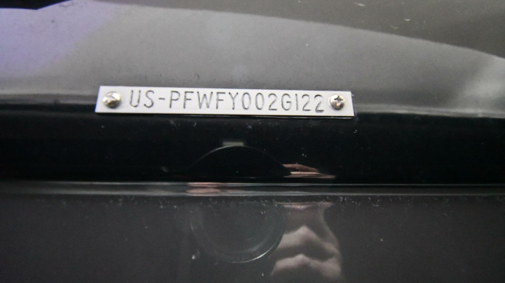 Slide: The Image of Four Winns Vista 355 Coupe 2022 - 5119641