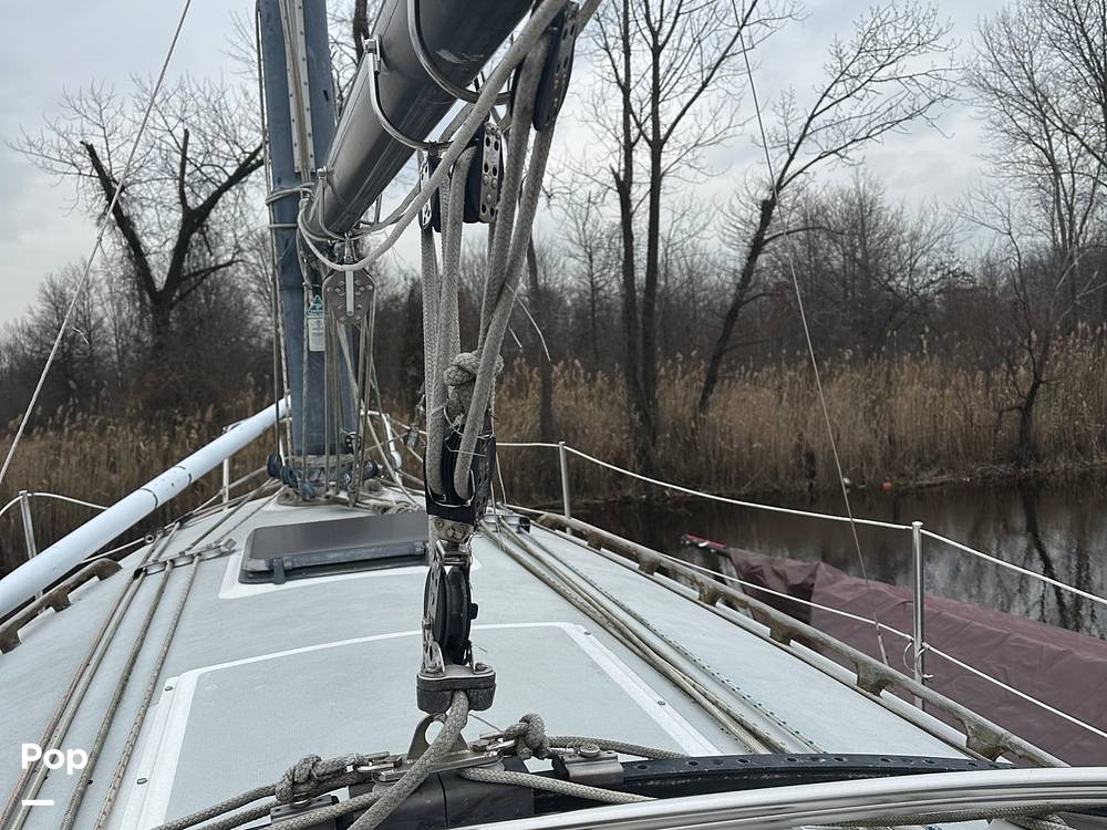 Slide: The Image of Cockpit View Of Cabin Top - 13623871