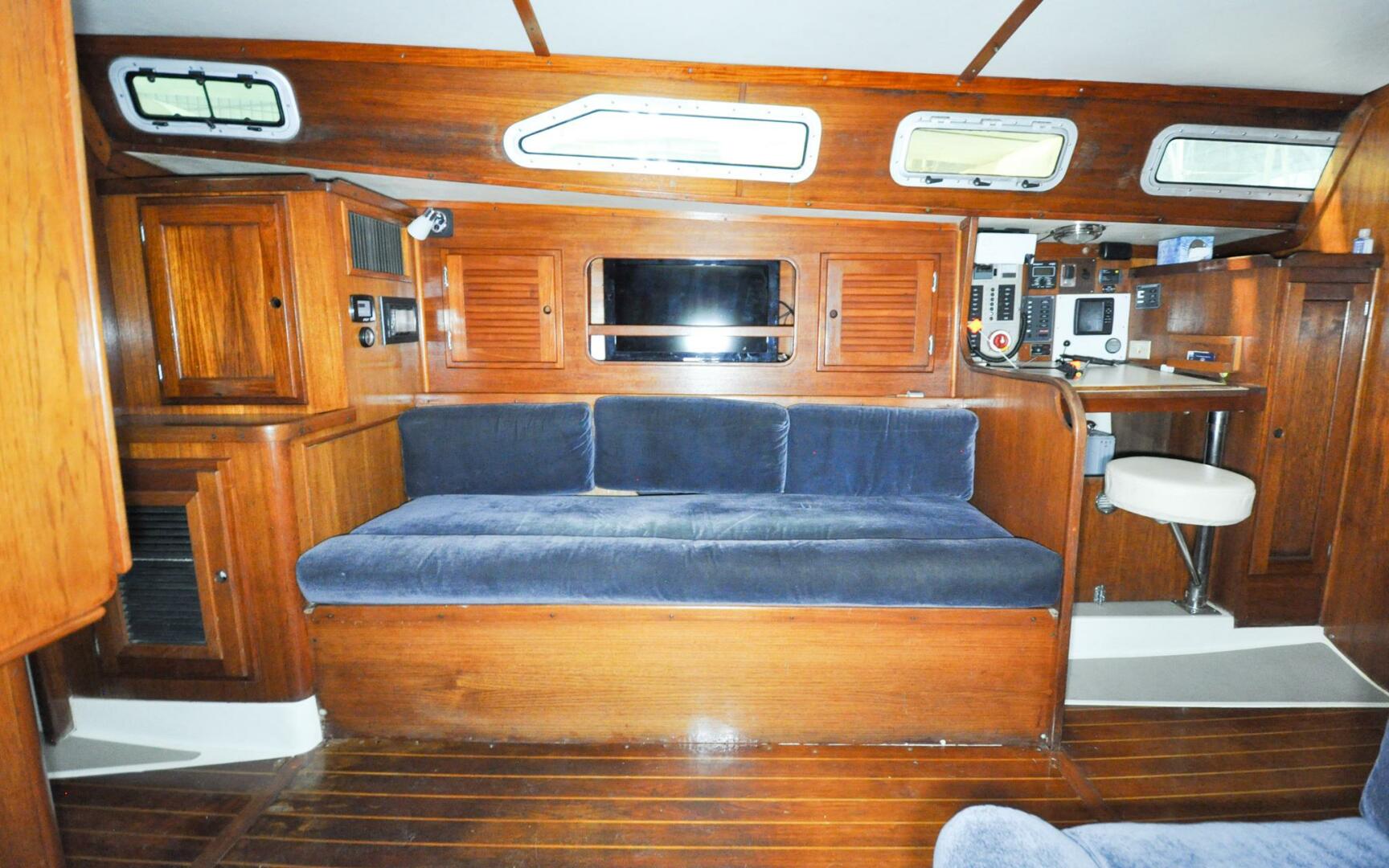 Slide: The Image of Freedom 36   Raven   Offered For Sale921 - 3796979