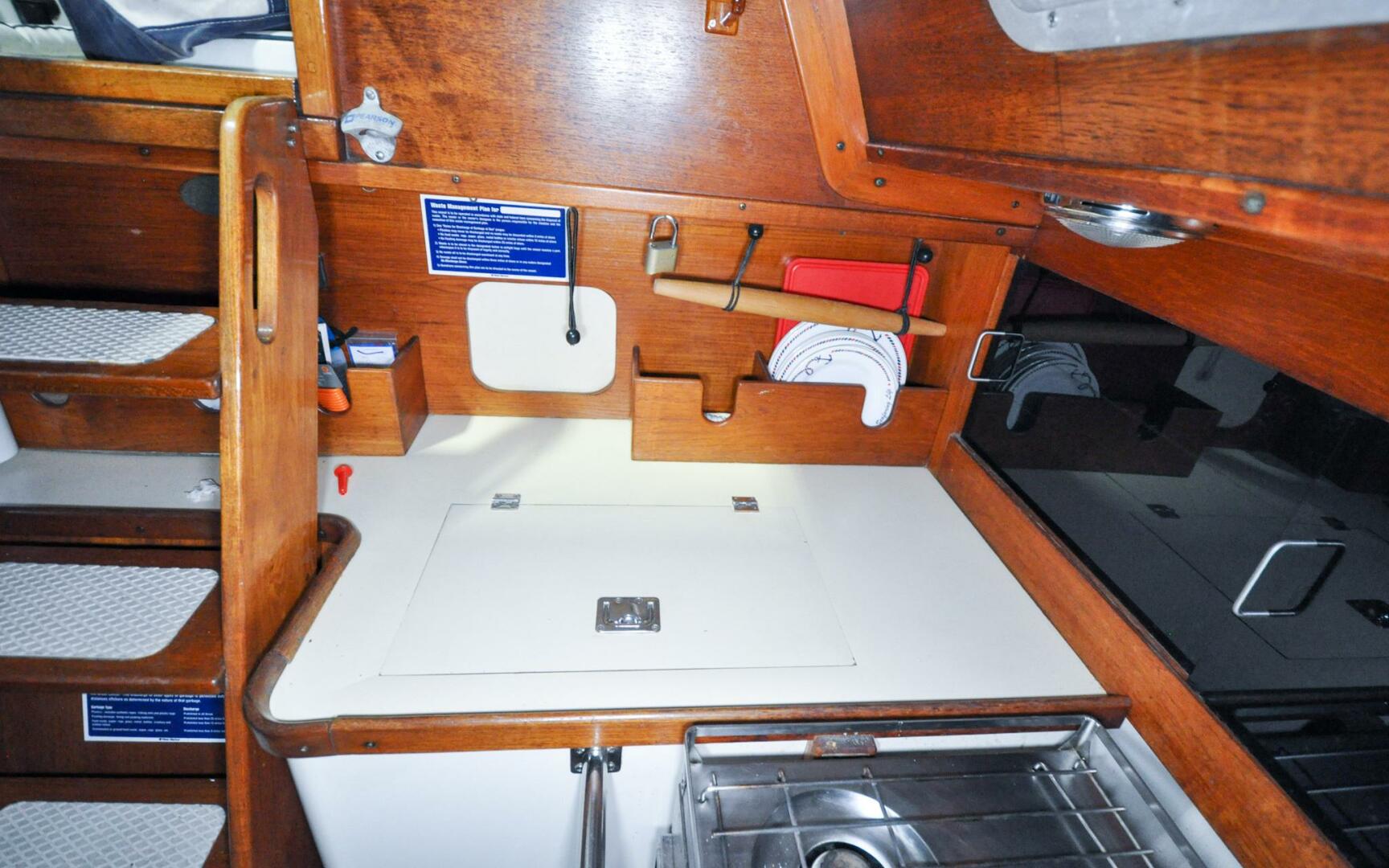 Slide: The Image of Freedom 36   Raven   Offered For Sale946 - 3797004