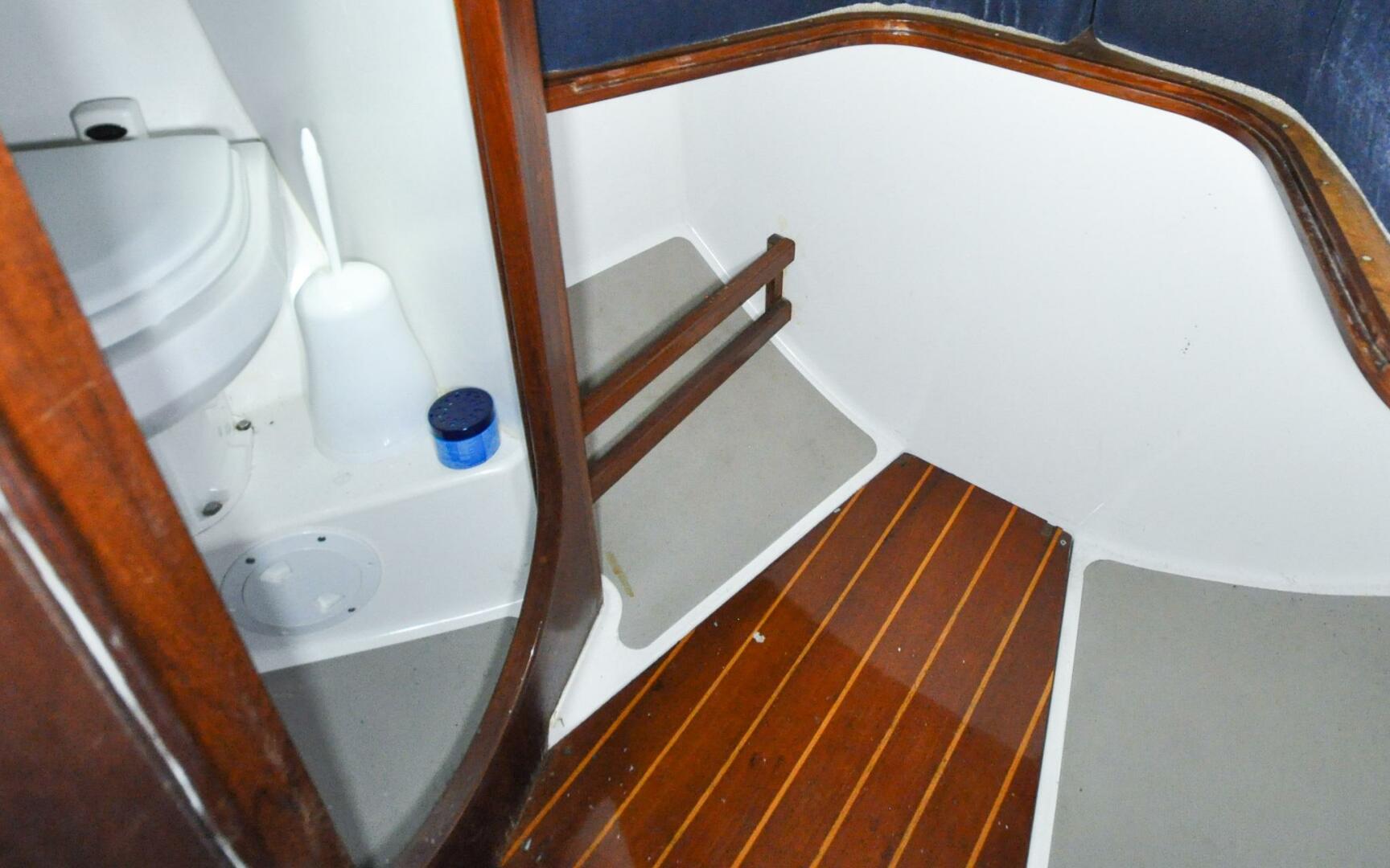 Slide: The Image of Freedom 36   Raven   Offered For Sale969 - 3797027