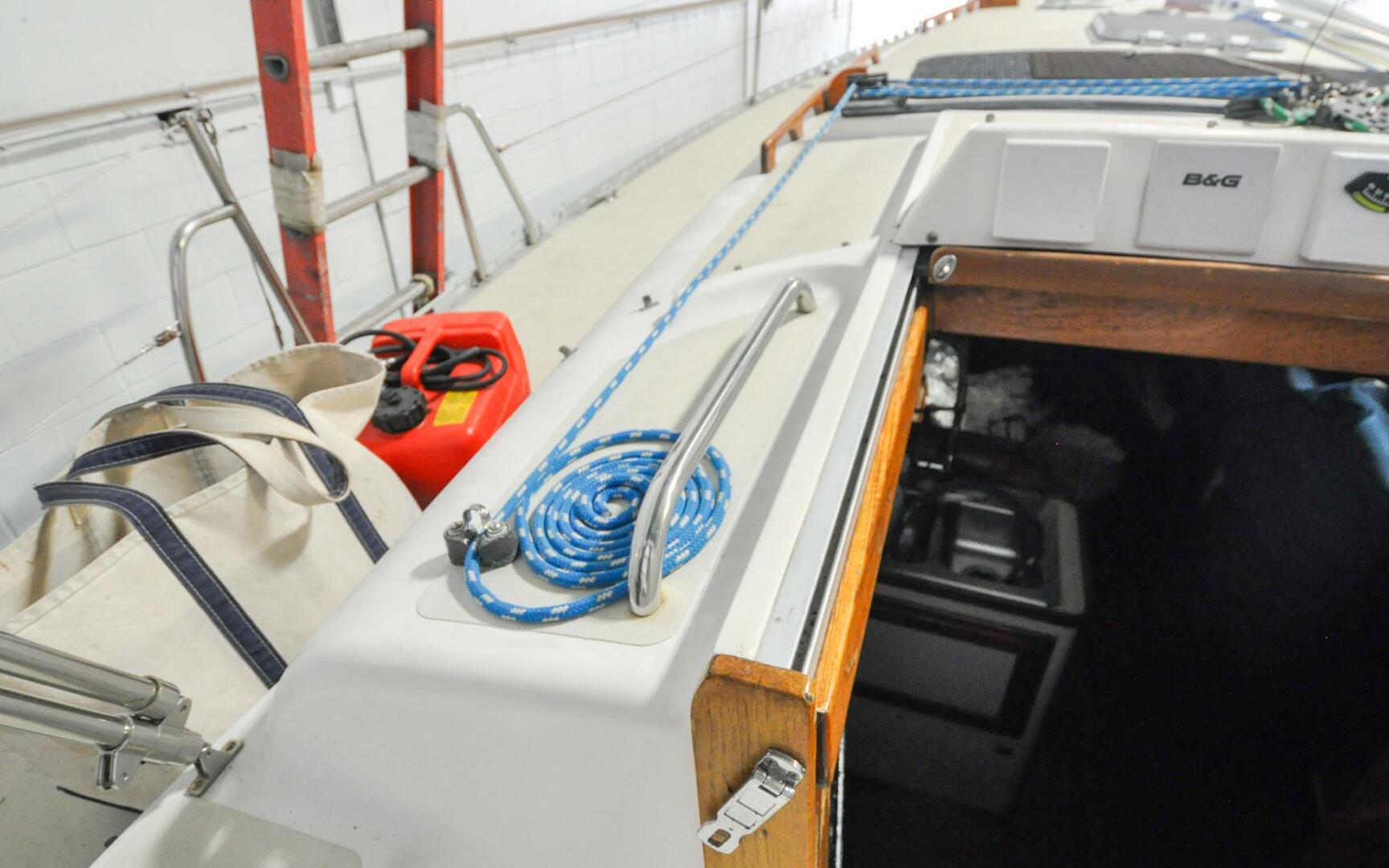 Slide: The Image of Freedom 36 - Raven - Cockpit - 3796924