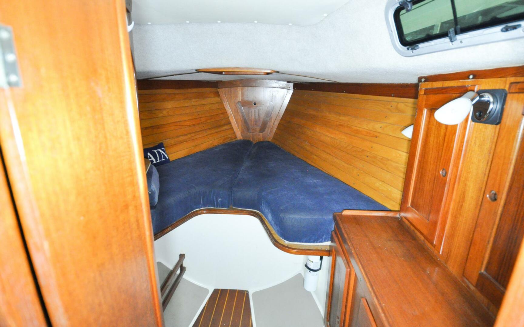 Slide: The Image of Freedom 36 - Raven - Forward Cabin - With In Fill - 3797026