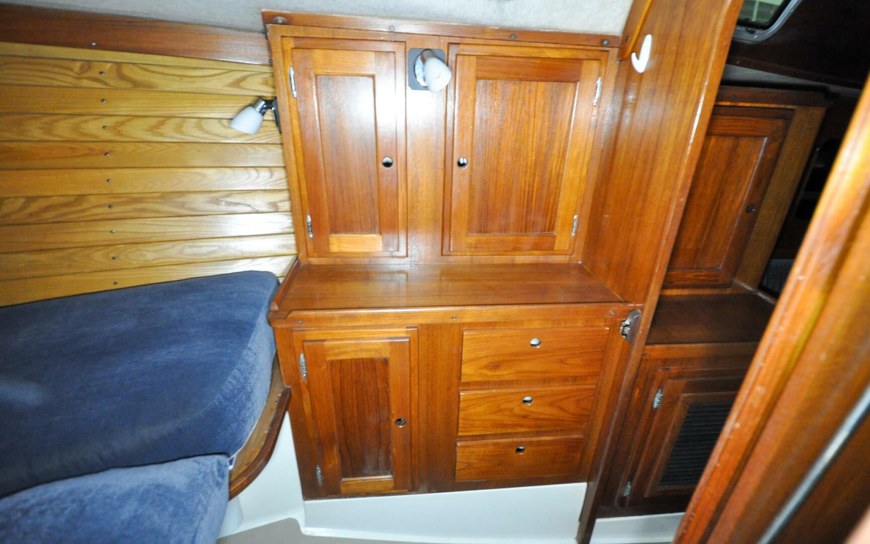 Slide: The Image of Freedom 36 - Raven - Forward Cabin - Storage - 3797021