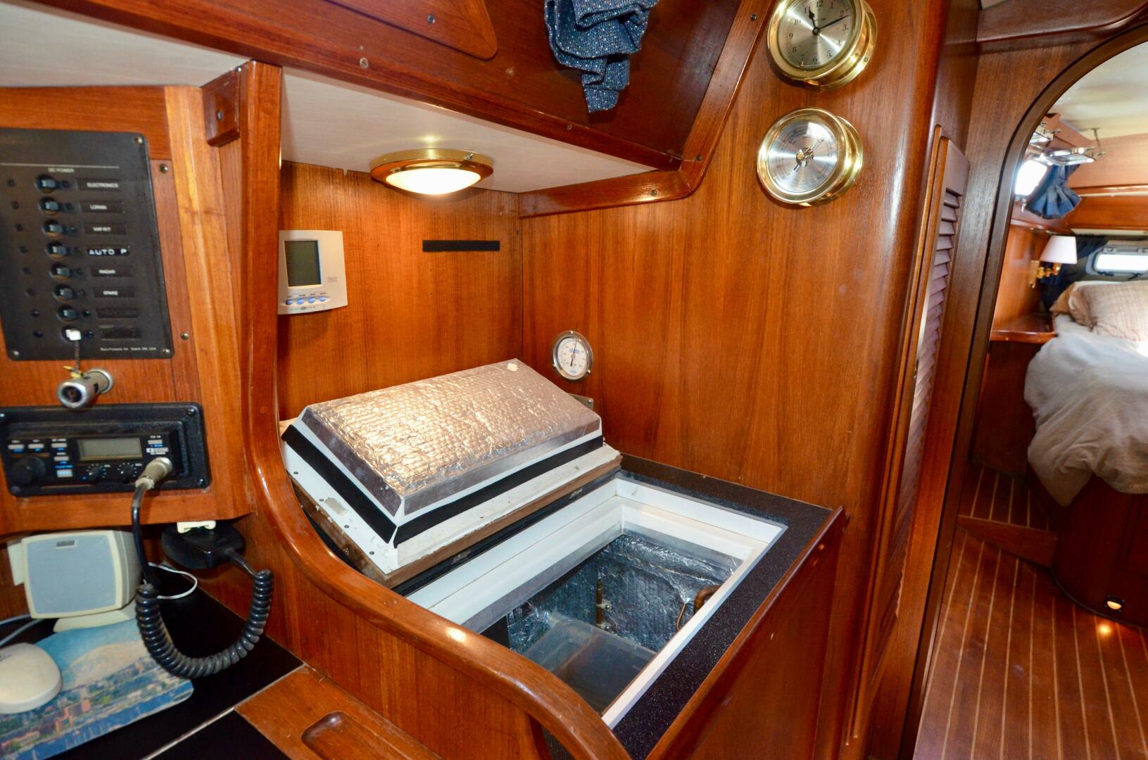 Slide: The Image of Freedom 45 Center Cockpit 1989 - 5192605