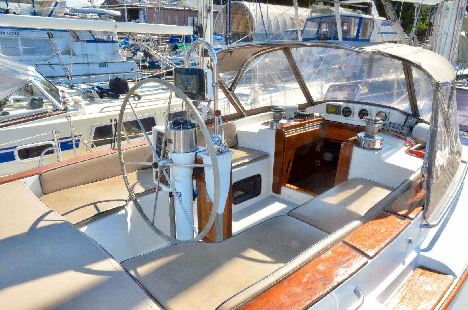 Slide: The Image of Freedom 45 Center Cockpit 1989 - 5192636