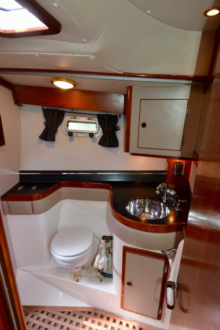 Slide: The Image of Freedom 45 Center Cockpit 1989 - 5192663