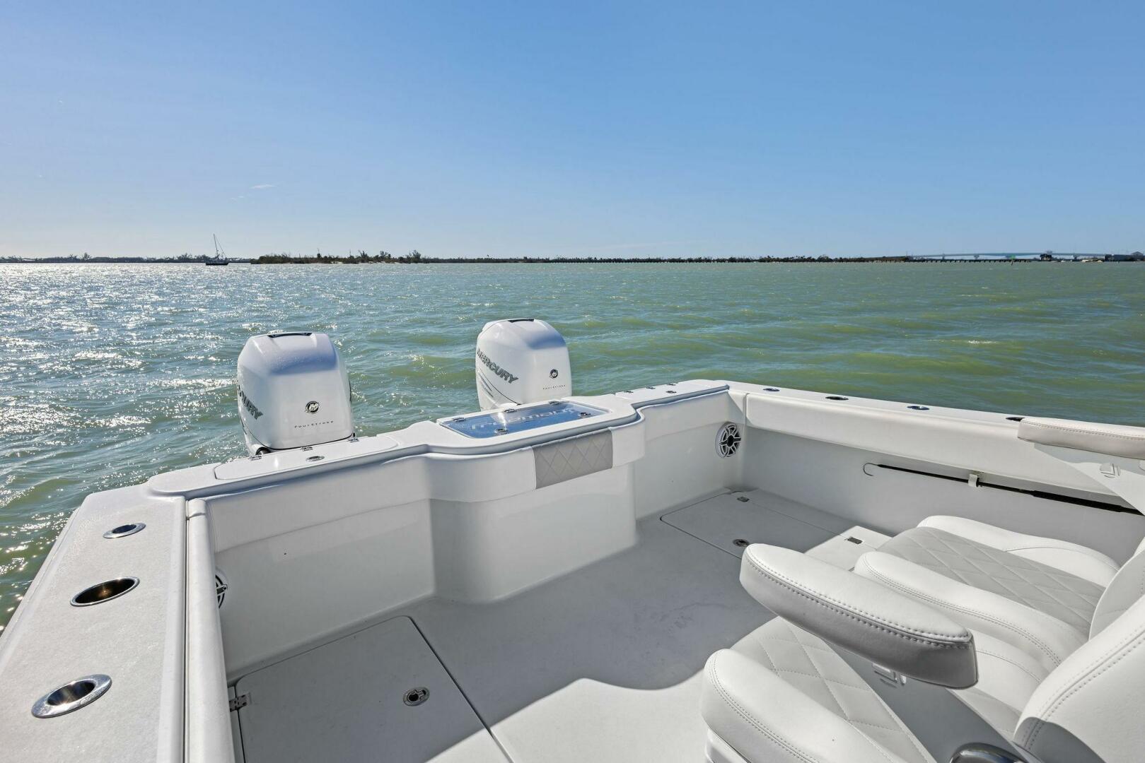 Slide: The Image of 2022 Freeman 34VH - 4976041