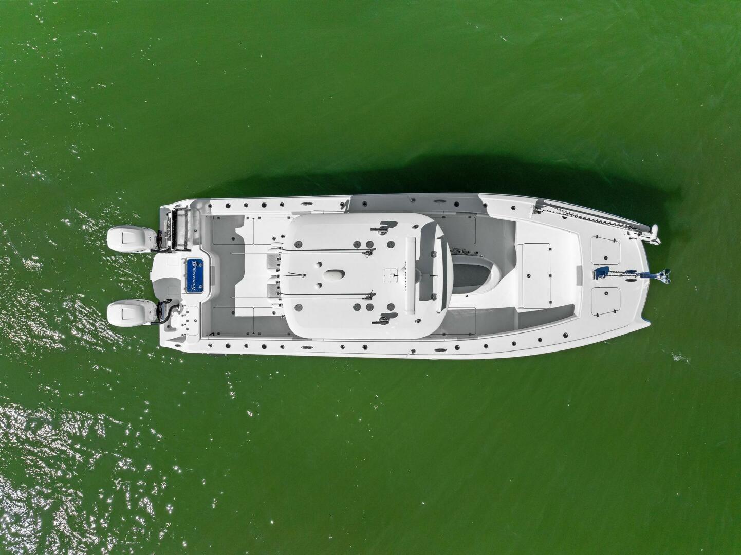 Slide: The Image of 2022 Freeman 34VH - 4976070