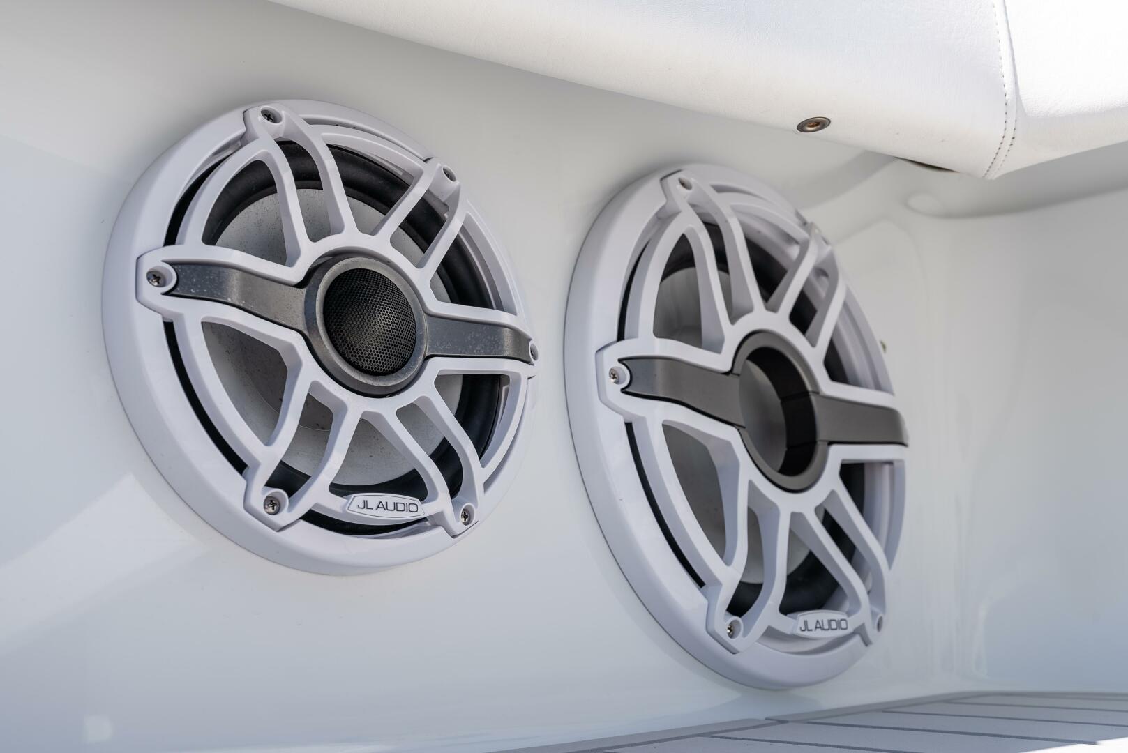 Slide: The Image of 2022 Freeman 42LR - WAHOO - 5216872