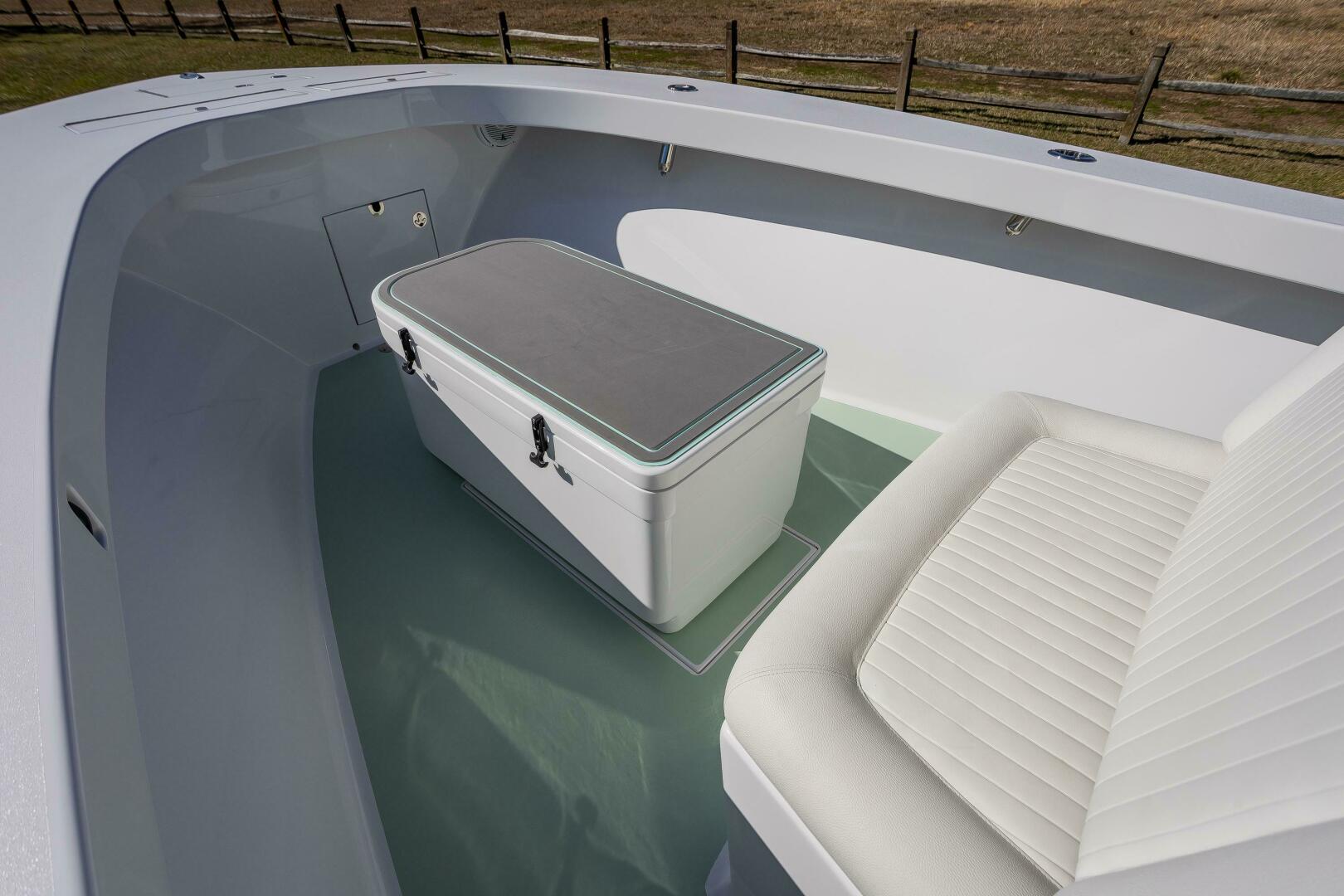 Slide: The Image of French Yachts 34 Center Console 2005 - 5107755