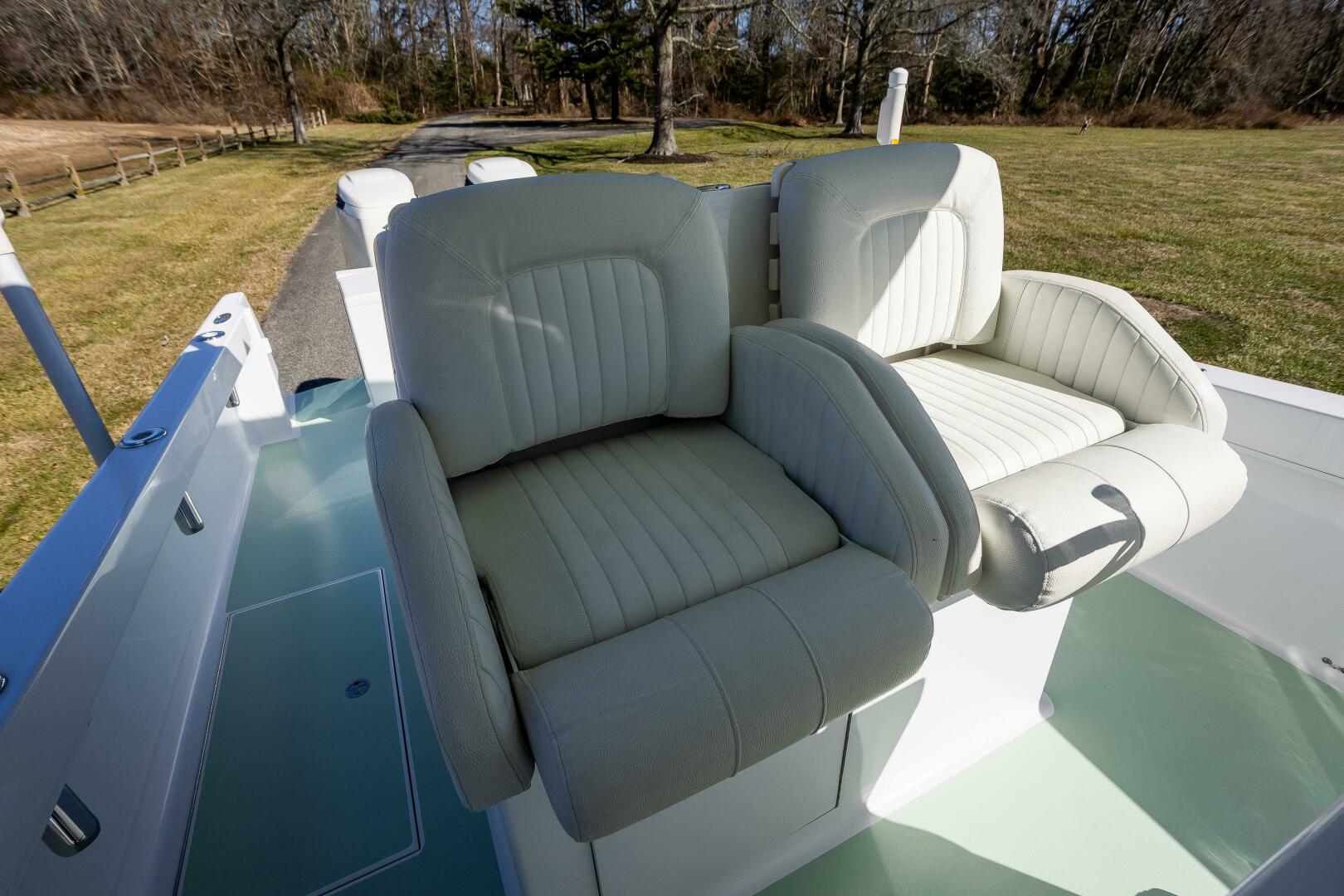 Slide: The Image of French Yachts 34 Center Console 2005 - 5107778
