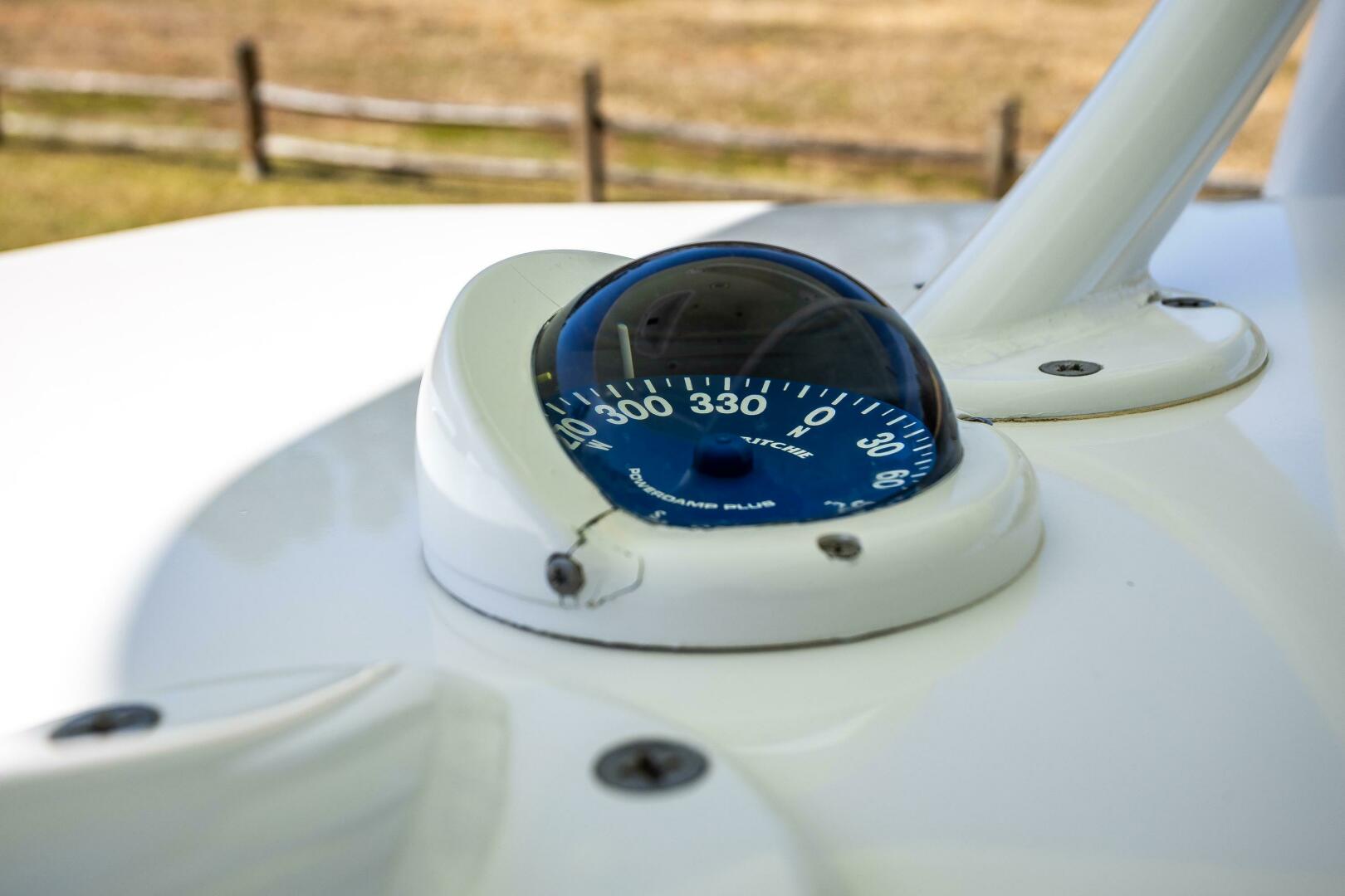 Slide: The Image of French Yachts 34 Center Console 2005 - 5107788